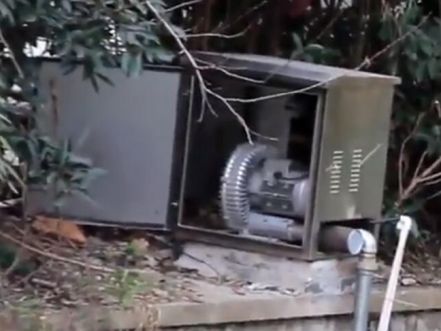 安徽物流設(shè)備使用G系列變頻電機(jī)風(fēng)機(jī)現(xiàn)場(chǎng)